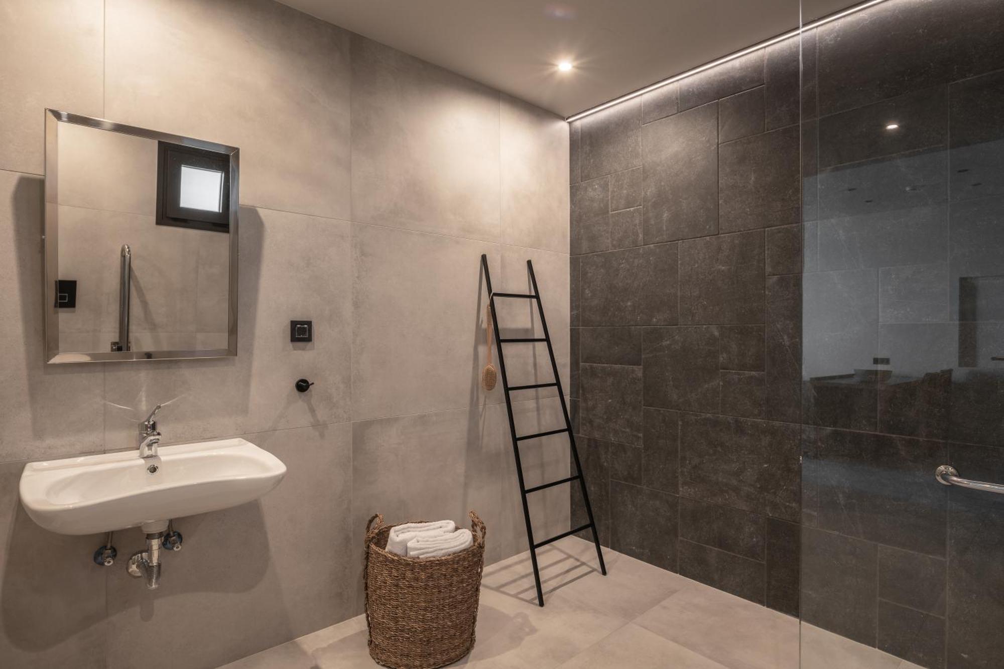 Aku Suites With Private Pools Sztalída Szoba fotó